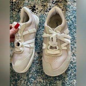 Xero Women’s Kelso tan pink size 9.5 barefoot minimalist shoes